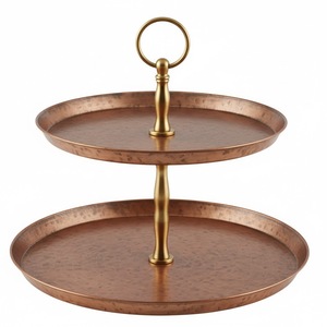 Soporte de Metal de 3 Niveles para Pasteles, Diseño Vintage con Borde Festoneado, Acabado en Bronce Envejecido, Bandeja para Servir Cupcakes y Postres - Product Image 5