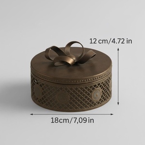 Plateau en cuivre indien artisanal de qualité supérieure, plateau en cuivre indien de luxe, plateau en cuivre indien décoratif, plateau en cuivre indien de haute qualité, Inde - Product Image 6