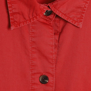 เสื้อแจ็คเก็ตเชิ้ตผู้ชายสีแดง ติดกระดุม ผ้าฝ้าย 100% แขนยาว มีกระเป๋าอเนกประสงค์ สไตล์ลำลอง ใส่ทำงานหรือใส่ในชีวิตประจำวันได้ - Product Image 4
