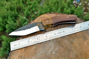 Couteau de chasse en acier forgé artisanal avec manche en bois et étui en cuir, lame fixe personnalisée, couteau de survie pour le camping en plein air - Product Image 4