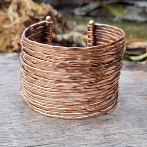 Nuevo Brazalete de Alta Calidad con Múltiples Capas de Alambre, Brazalete Moderno para un Look Clásico, Precio al por Mayor para Boutique - Product Image 3