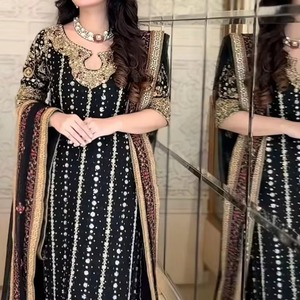 Elegante Vestido Maxi Lehenga Choli de Gasa Acrílica Bordado con Delicados Adornos, Transpirable, Antiarrugas, Ideal para Fiestas al Aire Libre - Product Image 5