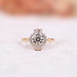 Anillo de Diamantes con Corte Redondo de 2.00CT, Estilo Floral, para Mujer, Oro Sólido de 14K, Regalo Sorpresa de Boda o Propuesta para Esposa - Product Image 1