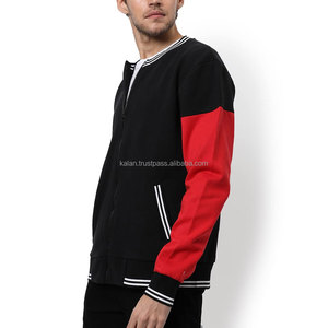 Chaqueta Varsity para Hombre en Negro y Rojo con Bloques de Color, Cierre Frontal con Cremallera, Tejido de Algodón y Felpa, Prenda Exterior Informal para Otoño - Product Image 3