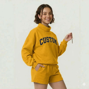 Conjunto de Invierno para Mujer, Cuello Alto y Pantalones Cortos, con Tela de Forro Polar, Estilo Urbano, para un Rendimiento Duradero - Product Image 1
