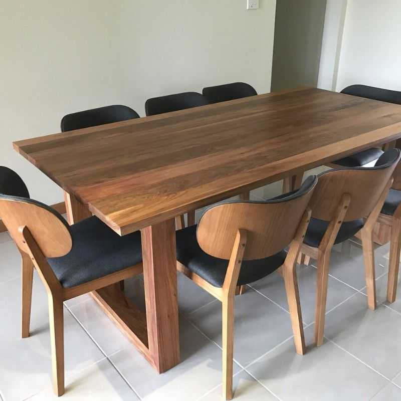 Natural Walnut Finish