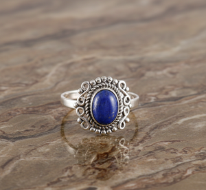Bague ovale classique en argent sterling 925 sertie de lapis-lazuli pour mariage et soirée - Product Image 3