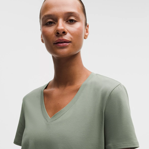 Camiseta de Verano Personalizada para Mujer, con Dobladillo Curvo, 100% Algodón, Informal, Transpirable, Jersey Sólido, Manga Larga, Cuello en V - Product Image 3