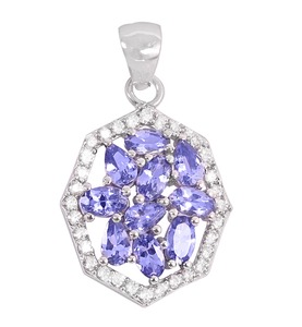 Colgante Premium de Plata de Ley 925 con Baño de Rodio y Racimo de Gemas Azul Lavanda con Diseño Geométrico de Lujo en Circonita Cúbica - Product Image 1