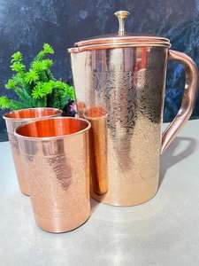 Jarra y Vasos de Cobre Artesanales Modernos Bold Blossom, Set Ayurvédico para Agua, Ecológico, Portátil, para una Vida Saludable, con Asa - Product Image 5