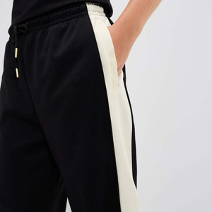 Conjunto Deportivo de 2 Piezas para Mujer, Color Negro, Personalizado, de Invierno, Ecológico, Talla Grande, Transpirable, con Capucha - Product Image 4