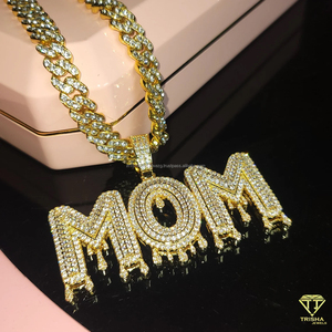 Collier pendentif personnalisé « MOM » serti de diamants de laboratoire, chaîne cubaine en or, bijoux hip-hop, cadeau - Product Image 3