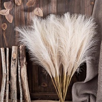 Rumput Pampas Buatan Rumah Bergaya Boho Modern Realistis Ramah Lingkungan Sutra Buatan Tangan Warna Dapat Disesuaikan Dekorasi Natal Halloween
