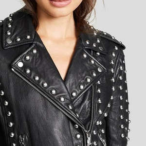 Chaqueta de Cuero Negra con Tachuelas para Mujer, Estilo Punk Rock con Remaches Plateados, Chaqueta de Cuero Estilo Rock Star Punk - Product Image 3