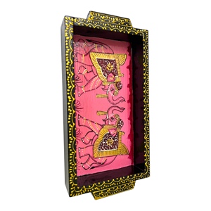 Bandeja de Madera Hecha a Mano, Rectangular, con Arte Folclórico Pintado, Decoración de Pared para el Hogar, Diseño de Caballo Rosa - Product Image 3