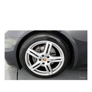 Para Porsche Panamera 3.0 AWD con Cámara Trasera, Asientos de Cuero, Modelo de Junio de 2020, 34,615 km - Product Image 5