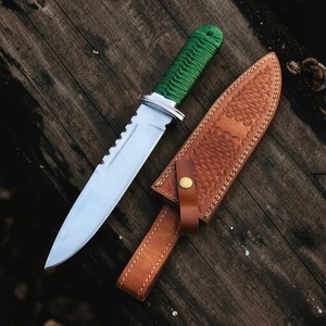 Cuchillo Bowie de Supervivencia de Hoja Fija de Acero Inoxidable Hecho a Mano con Borde Dentado, Punta Caída, Empuñadura Envuelta en Cordón y Funda con Presilla para Cinturón - Venta al por Mayor - Product Image 1