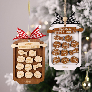 Adorno Navideño de Madera Personalizado con Forma de Tren, La Primera Navidad de Harvey 2022, Decoración Personalizada - Product Image 1