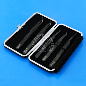 Hot Selling 90 Degree Fiber Tip Lash Boot Tweezer Beauty Tool for Volume and Mega Volume Fan Lash Extension - Product Image 1