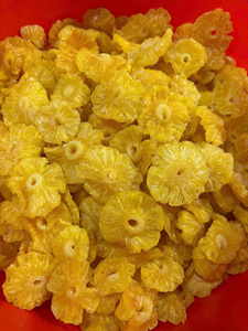 Ananas Séché de Qualité Supérieure Pure Harvest pour Apéritifs Gourmands et Saveur Essentielle Sans Sucre Ajouté Fournisseur OEM - Product Image 5