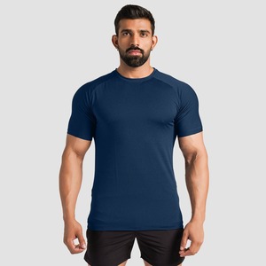 T-shirt de sport respirant pour homme, anti-transpiration, idéal pour l'entraînement, la course et les activités quotidiennes - Product Image 6
