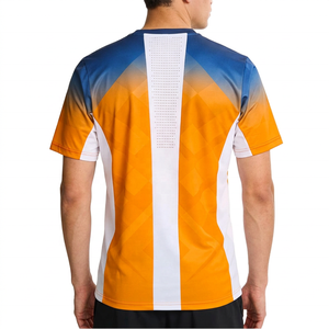 Camiseta Deportiva de Manga Corta para Hombre, Estampado Geométrico por Sublimación, Transpirable, 100% Poliéster, Cuello Redondo, Corte Regular - Product Image 4