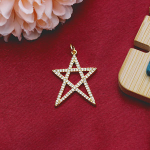 Pendentif étoile pavé de zircons en argent sterling plaqué or, tendance, pour la création de bijoux fins pour bracelets et colliers - Product Image 6