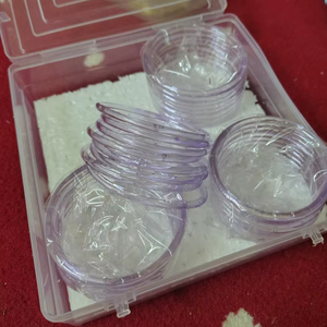 ชุดกำไลแฟชั่นทันสมัยและมีสไตล์สำหรับผู้หญิง เหมาะสำหรับเพิ่มความสวยงามให้กับทุกข้อมือ งานฝีมือเรซิ่น - Product Image 6