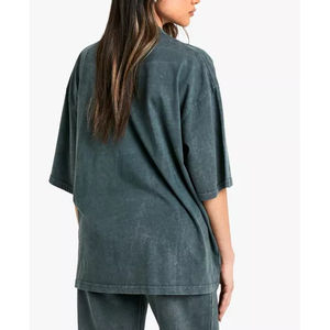 Camiseta de mujer personalizada al por mayor, estilo urbano, de alta calidad, con efecto desgastado y lavado ácido vintage para verano - Product Image 4