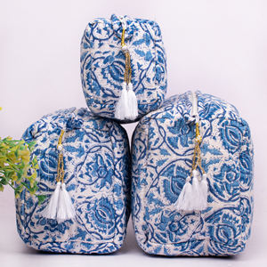 Nouvel ensemble de trousses de maquillage matelassées en coton imprimé pour femme, idéal pour les voyages, avec fermeture éclair, pochette de rangement lavable pour articles de toilette, vente en gros - Product Image 2