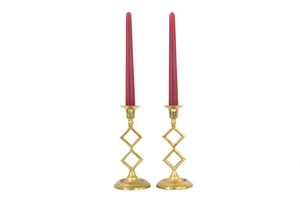 Élégante paire de chandeliers vintage en laiton massif, supports de bougies géométriques modernistes, bougeoirs décoratifs pour bougies coniques - Product Image 3
