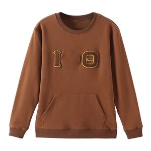 Sweat-shirt à col rond IOTA PHI THETA 1911 marron en laine avec broderie 3D, fraternités, doublure en chenille respirante et douce - Product Image 2