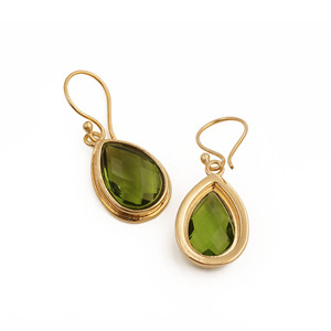 Pendientes colgantes delicados de peridoto, chapados en oro, con forma de lágrima, hechos a mano, con gancho, piedra preciosa facetada con corte de pera, regalo de joyería para ella. - Product Image 2