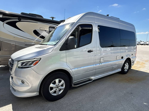 Remolque Usado Airstream Intertaste 19 del 2021 - Product Image 5