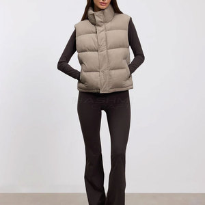 Gilet de sport léger et tendance pour femmes avec tissu respirant et style actif confortable pour tous les jours - Product Image 2