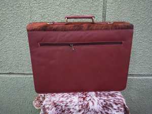Wholesale Custom Large Capacity Leather Hair on <b>Laptop</b> Bag Cowhide Fashion Style Portable Material Hair on <b>Laptop</b> Briefcase - Product Image 2