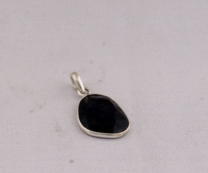 Pendentif en argent sterling 925 avec labradorite sertie clos, fait main, en argent massif, style vintage, pour anniversaire, vente en gros - Product Image 4