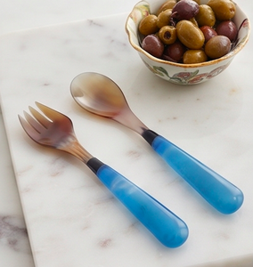 Juego de servidores de ensalada con mango de resina azul y cuerno natural, cubiertos ligeros de acabado natural para fiestas, cenas familiares y bodas - Product Image 4