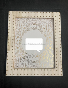 Cadres photo en bois luxueux et écologiques avec incrustations de os, motifs complexes faits à la main pour une décoration intérieure élégante |   Premium - Product Image 3