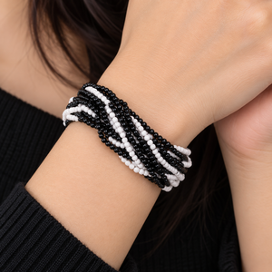 Pulsera de Perlas de Imitación Blancas y Negras para Mujer, Estilo Casual, Regalo de Joyería para Ella, Joyería para Chicas - Product Image 1