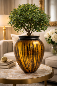 แจกันดอกไม้เหล็กดีไซน์หรูหรา สีดำออกซิไดซ์ พร้อมลวดลายทองคำเคลือบด้วยมือ สำหรับตกแต่งโต๊ะในห้องนั่งเล่นหรือห้องนอน - Product Image 5