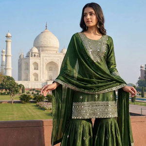 Conjunto Premium de Sharara Salwar Kameez Listo para Usar – Conjunto de Kurta y Palazzo de Seda GMY Bordado con Dupatta con Borde de Encaje - Product Image 1