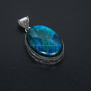 Colgante de Plata de Ley 925, colgante de piedras preciosas de labradorita, colgante hecho a mano, joyería de labradorita, regalo para ella - Product Image 1