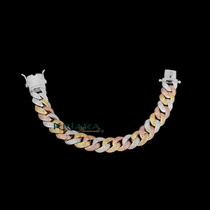 Bracelet chaîne cubaine pour homme en plaqué or 925 avec moissanite, style hip-hop, micro-incrustation, taille brillant rond, pour usage quotidien - Product Image 2