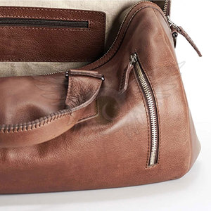 Bolsa de Lona de Cuero para Gimnasio y Oficina, Forma Ovalada, Unisex, Mochila de Viaje, Capacidad Personalizada, Cuero Marrón Resistente al Agua, Ajustable - Product Image 6