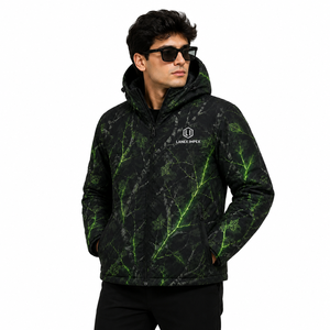 Veste matelassée à capuche pour homme, camouflage vert forêt, imperméable, coupe-vent, isolée thermiquement, pour la chasse, la randonnée, les activités de plein air en hiver - Product Image 1
