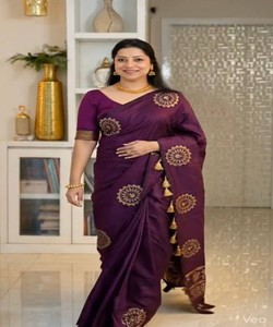 Collection de Saris en Soie de Qualité Supérieure pour Femmes – Vêtements Traditionnels pour Mariages et Festivals – Vente en Gros 84568 Violet Longueur Ras du Sol - Product Image 3