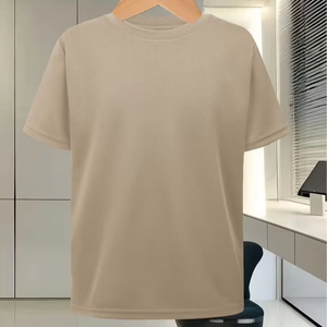 High Quality Men's 100% Cotton Regular Fit Breathable Quick Dry Eco-Friendly Casual Unisex T-Shirts Bangladesh - Product Image 2