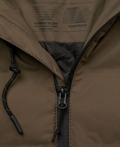 Fabrication professionnelle OEM, prix raisonnable, vestes matelassées pour hommes, qualité supérieure, doudoune matelassée pour l'hiver pour hommes - Product Image 4