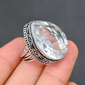 Magnifique bague en topaze blanche tendance et moderne, en argent sterling 925 massif, bijoux faits à la main, vente en gros d'usine - Product Image 1